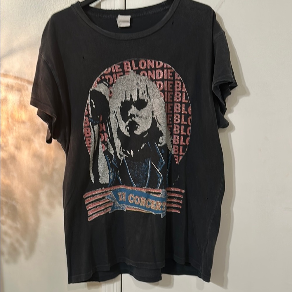 MadeWorn Blondie tee size small with glitter effects on front and back